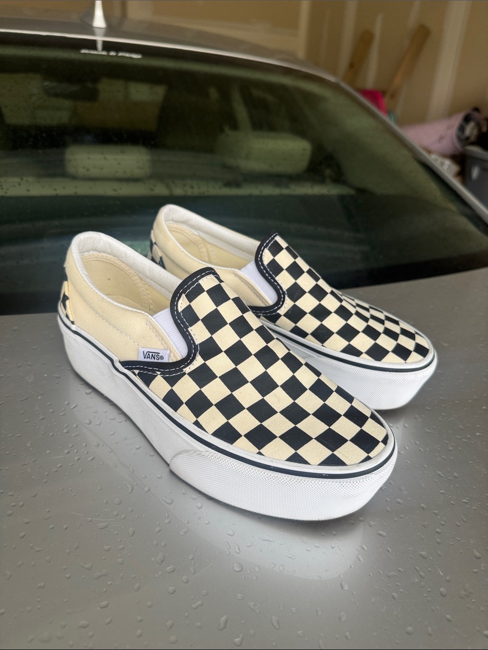 7 W / 5.5 M Vans classic Slip-On platform Checkerboard Sneakers - worn once